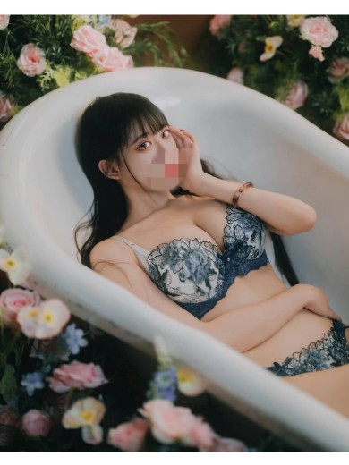 玲奈れいな 作者:女帝 